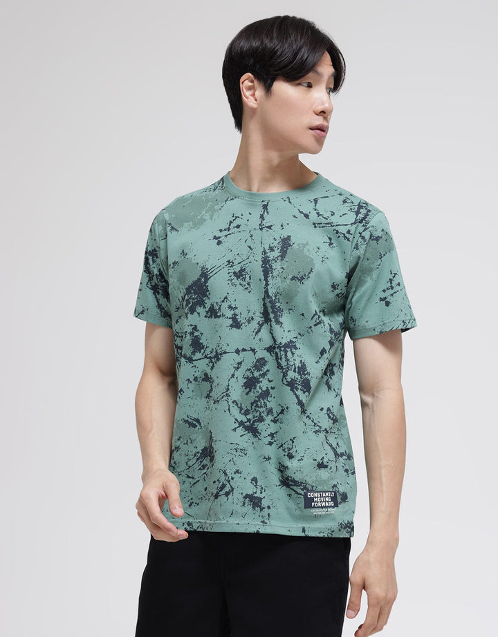 T Zone Moving Forward Pattern Men's T-Shirt