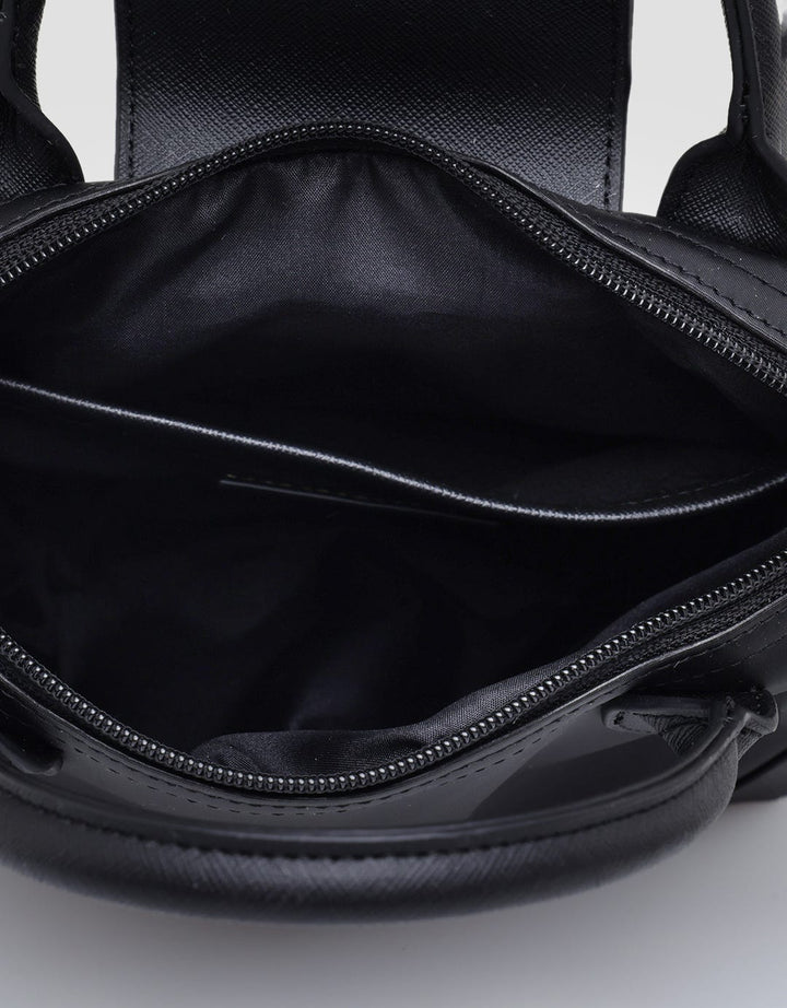 Connexion Handbag Solid Palma3