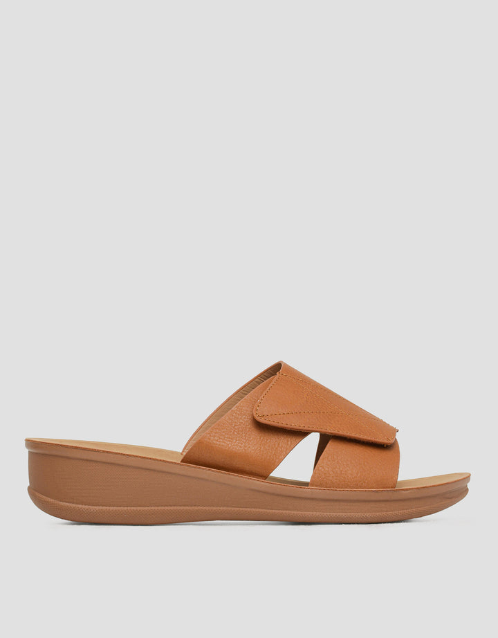 St. Yves Simply Sandal Slipper Sandals Wanita