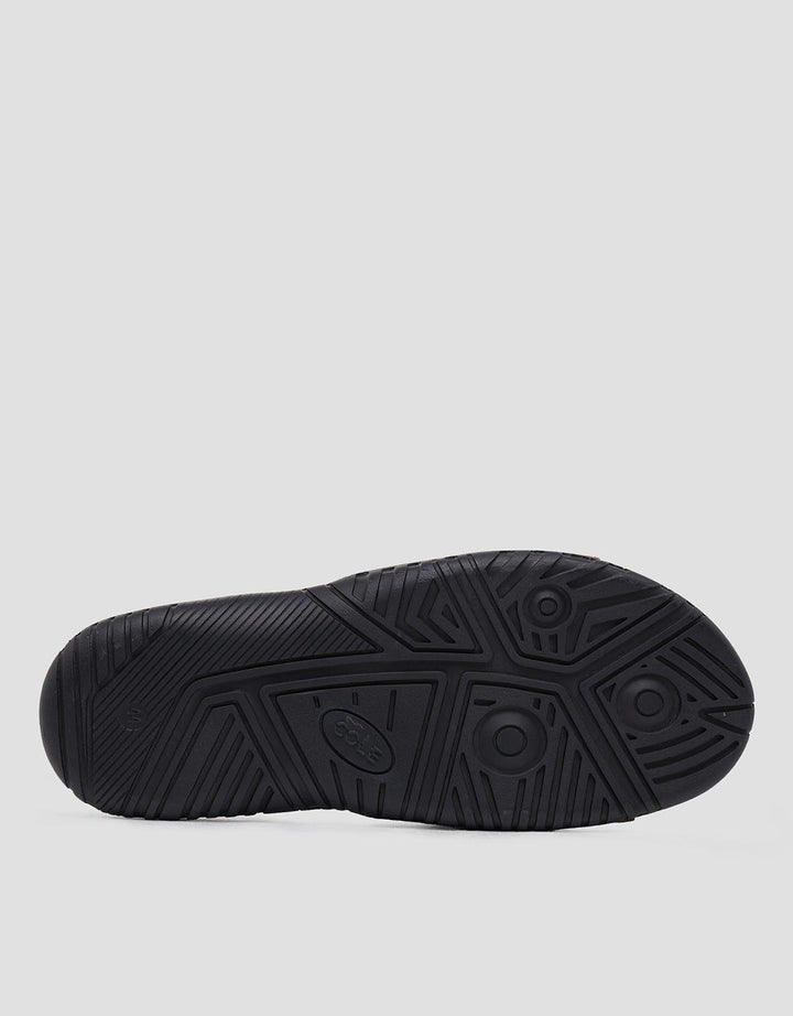 Cole Juan Sandal Slipper Pria