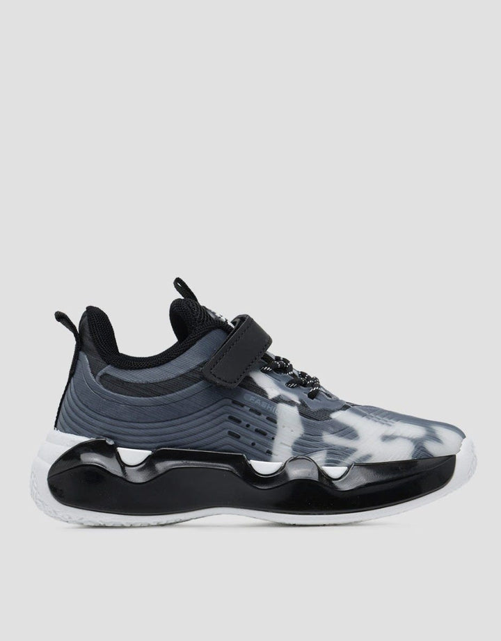 Yongkidz Sepatu Sport Boy Motif Look
