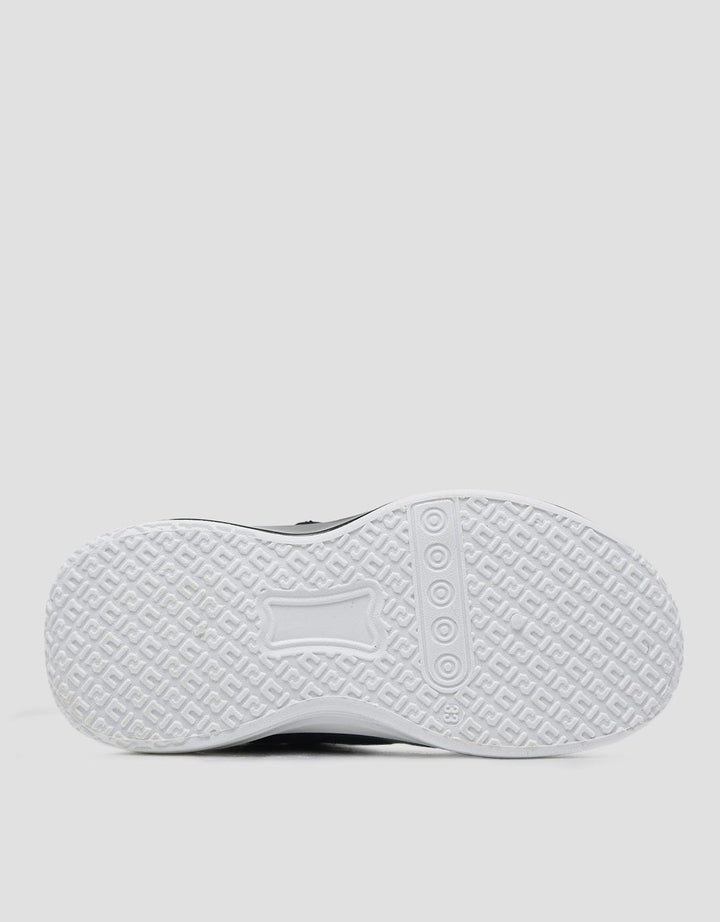 Yongkidz Sepatu Sport Boy Motif Look