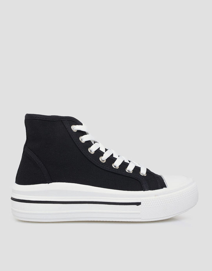 Yongki Komaladi Ladies Sepatu Casual Jsl