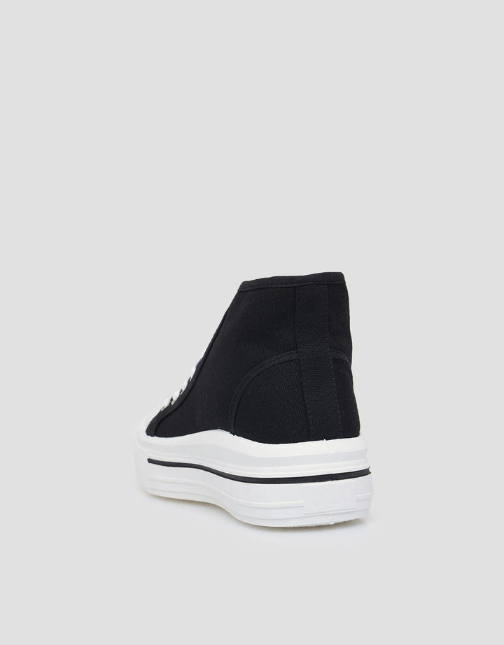 Yongki Komaladi Ladies Sepatu Casual Jsl