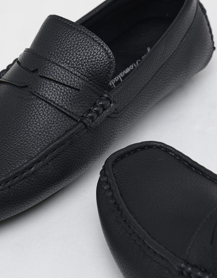 Tibbiy korik paytida ayol mushukining fotosurati Tatilda Misr porno