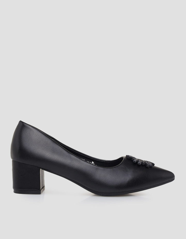 Yongki Komaladi Vantovel Elegan Sepatu Wanita