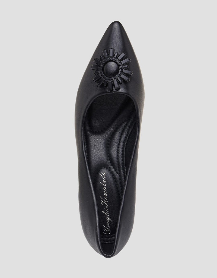 Yongki Komaladi Vantovel Elegan Sepatu Wanita
