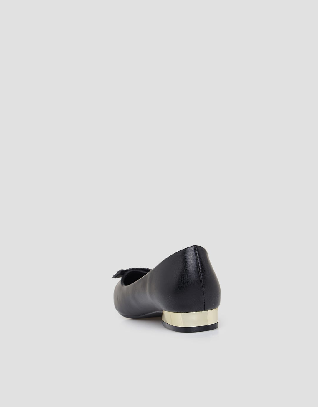 Yongki Komaladi Ladies Pantovel Sepatu Wanita