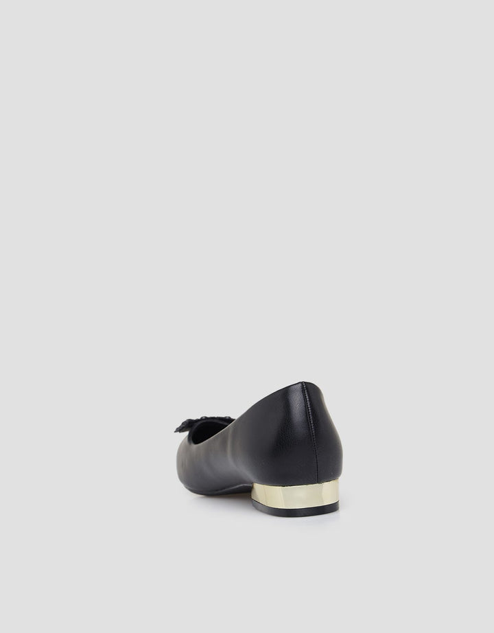 Yongki Komaladi Ladies Pantovel Sepatu Wanita