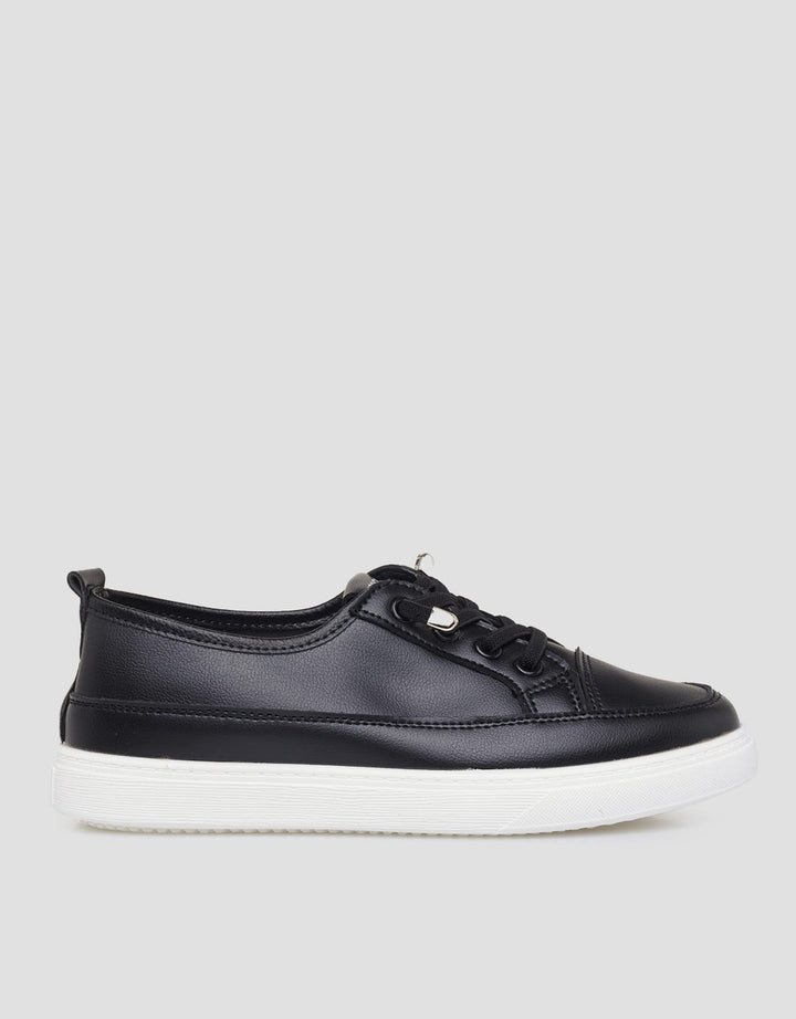 Yongki Komaladi Ladies Sepatu Casual