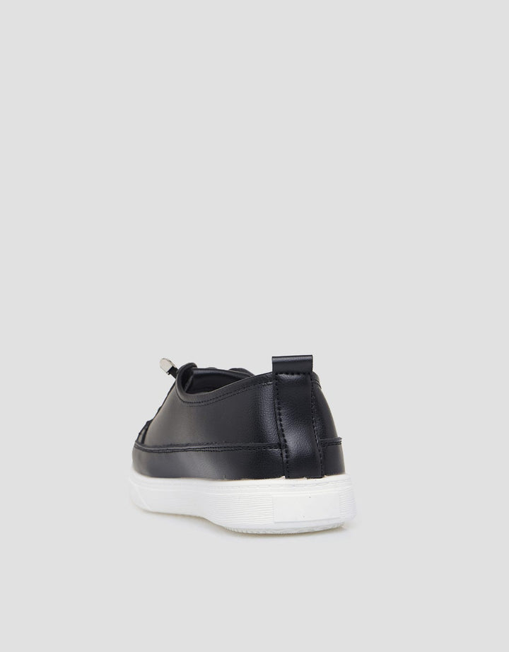 Yongki Komaladi Ladies Sepatu Casual