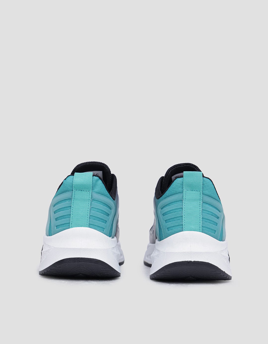 Yongki Komaladi Men's Sporty Shoes