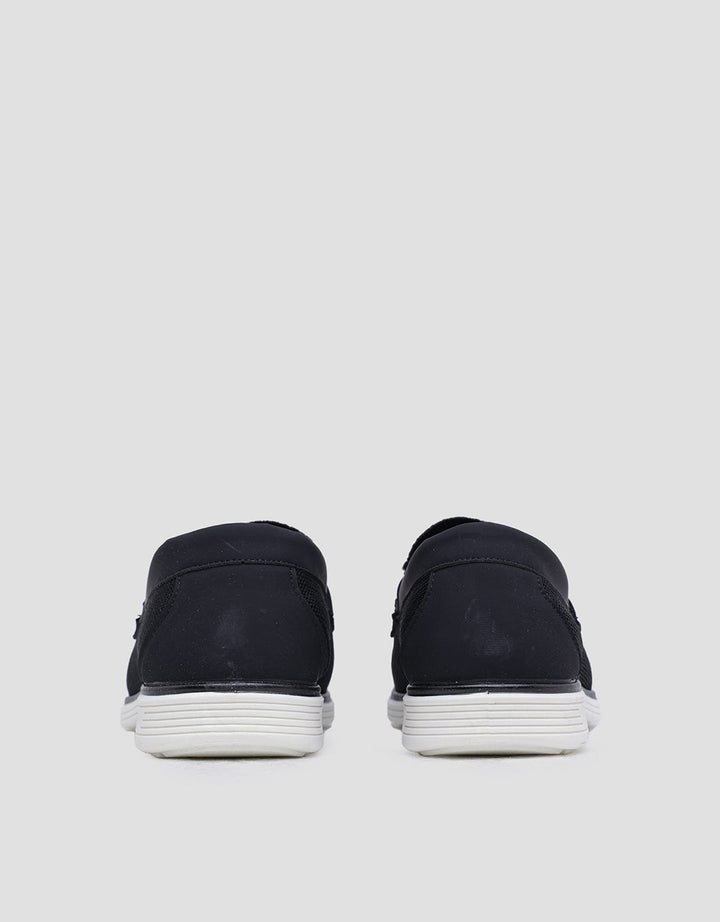 Yongki Komaladi Sepatu Moccasin Pria