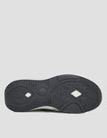 Yongki Komaladi Sepatu Sport Pria