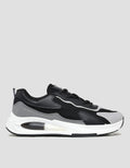 Yongki Komaladi Sepatu Sport Sneakers Pria