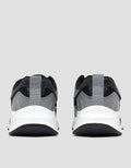 Yongki Komaladi Sepatu Sport Sneakers Pria