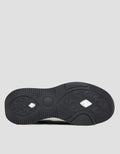 Yongki Komaladi Sepatu Sport Sneakers Pria