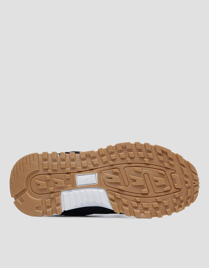 Yongki Komaladi Ladies Fashion Sneakers Shoes for Women