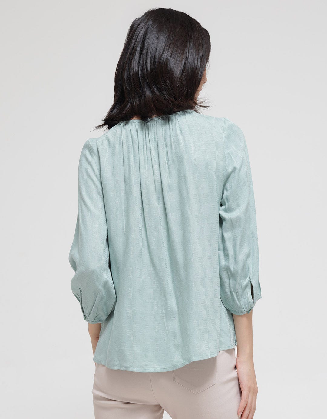 St. Yves Texture Blouse Pucker Wanita