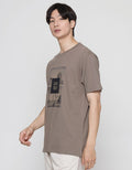 Cole Desert Print Kaos Casual Pria