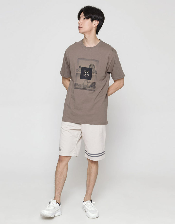 Cole Desert Print Kaos Casual Pria
