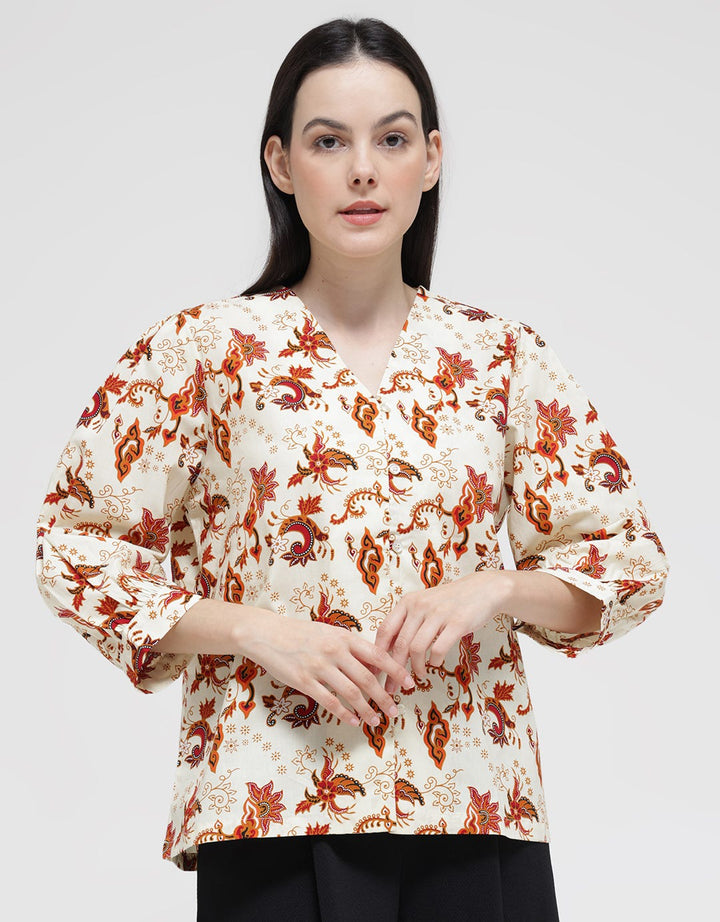 Connexion 3/4 Blouse V-neck With Button Ballon
