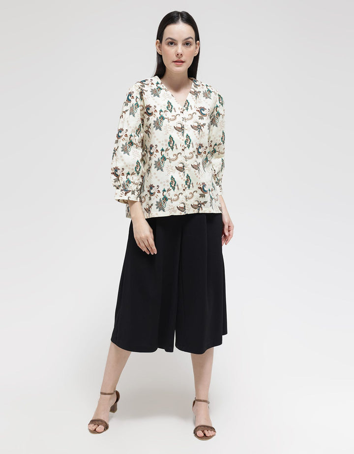 Connexion 3/4 Blouse V-neck With Button Ballon