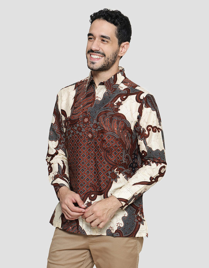 Arjuna Weda Serayu Kemeja Batik Pria