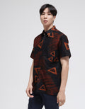 Adikusuma Hem Segitiga Kemeja Batik Pria