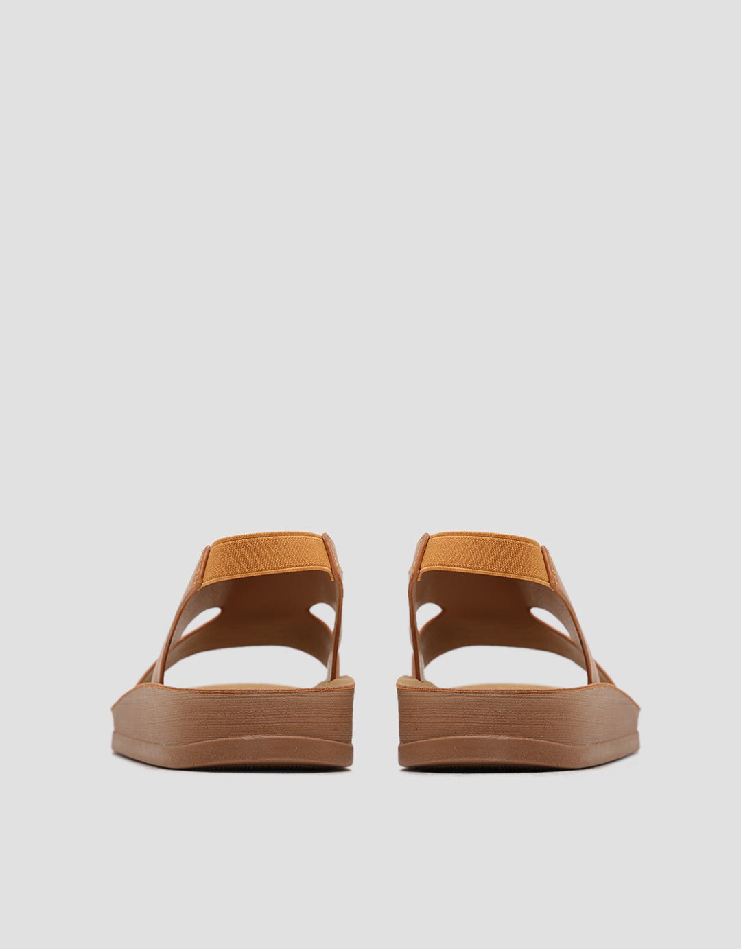St. Yves Slingback Sandals Women