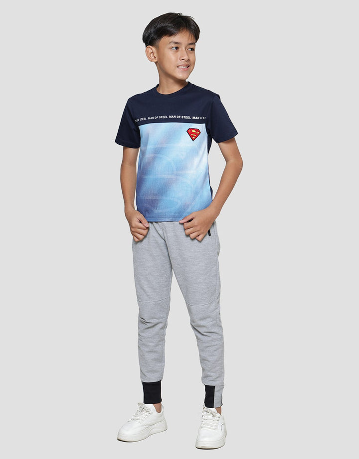 Character Superman Logo Grad Kaos Anak Laki-laki