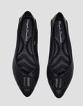 Yongki Komaladi Pointed Buckle Sepatu Wanita