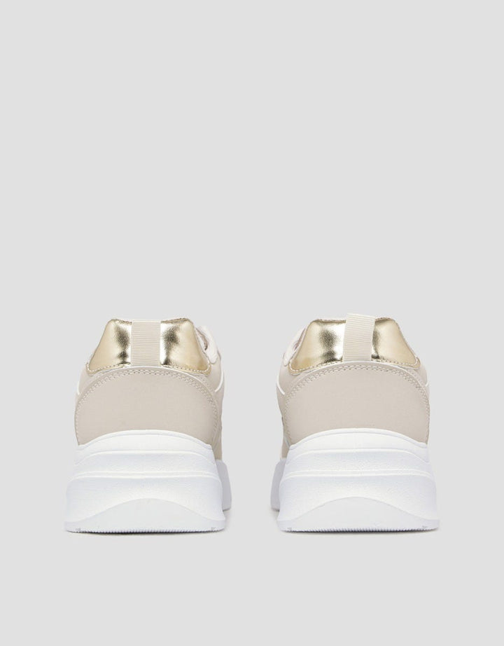 Yongki Komaladi Sneakers Casual Pria
