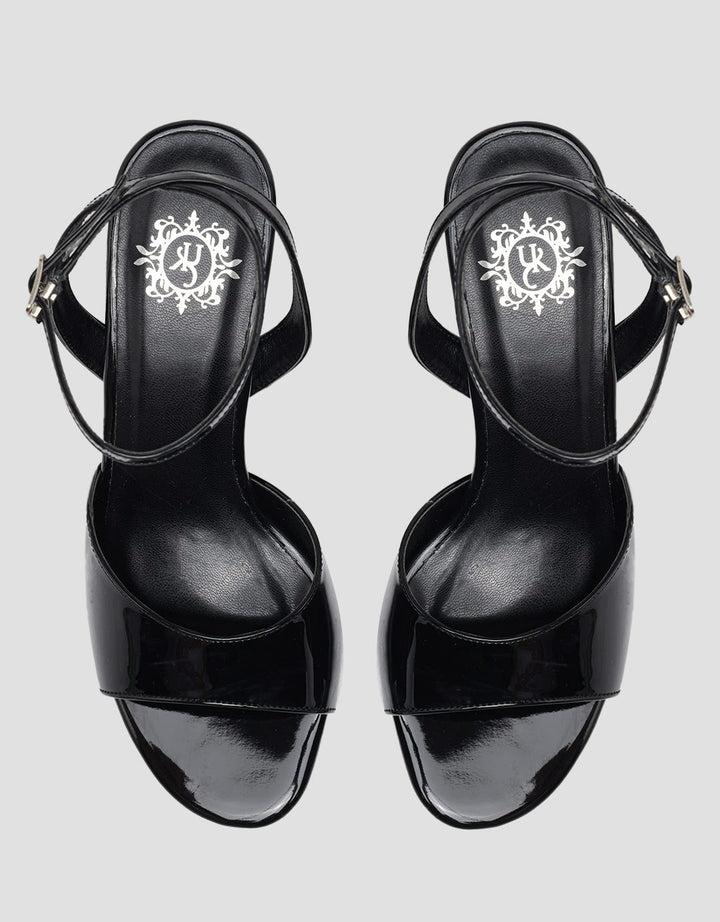 Yongki Komaladi Sandal Weekend Ladies