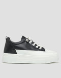 Yongki Komaladi Casual Sepatu Sneakers Wanita