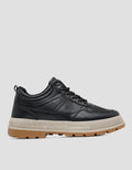 Yongki Komaladi Sepatu Casual Pria