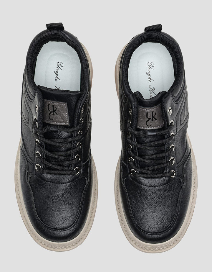Yongki Komaladi Men's Casual Shoes
