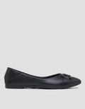 Yongki Komaladi Pointed Buckle Women's Shoes