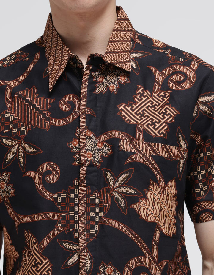 Adikusuma Hem Daun Isi Kemeja Batik Pria