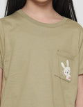 Little M Rabbit Pocket Kaos Anak Perempuan