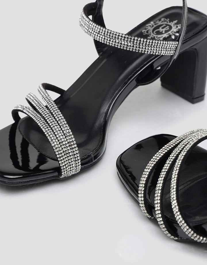 Yongki Komaladi Wekkend Ladies Sandal Wanita