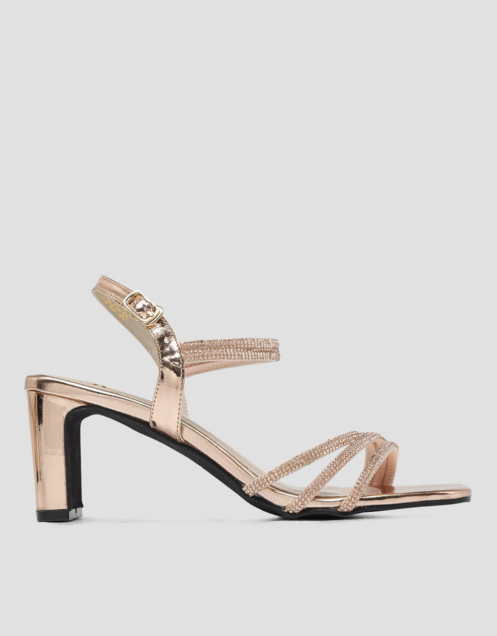 Yongki Komaladi Wekkend Ladies Sandal Wanita