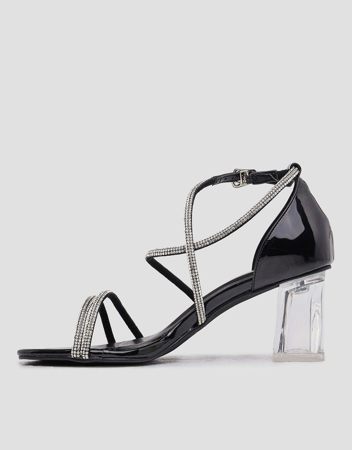 Yongki Komaladi Beads Strap Sandal Heels Wanita
