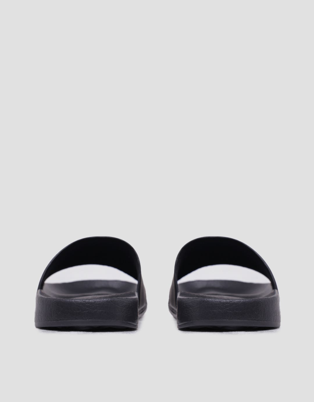 Disney Mickey Mouse Logo Sandal Wanita