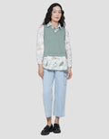 Expand Neyara Blouse Wanita