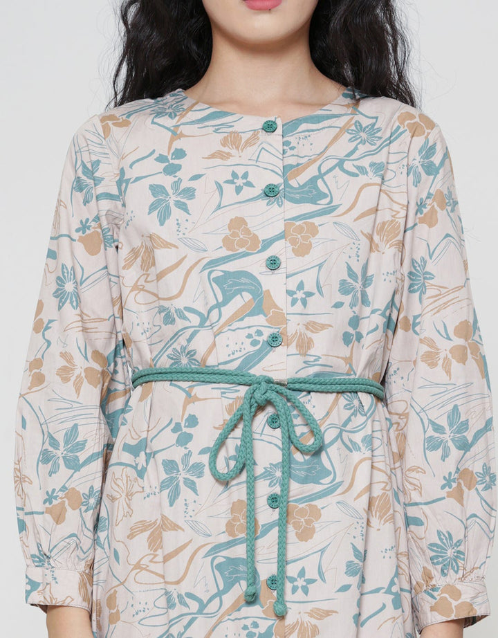 Expand Yyra Maxi Dress Wanita