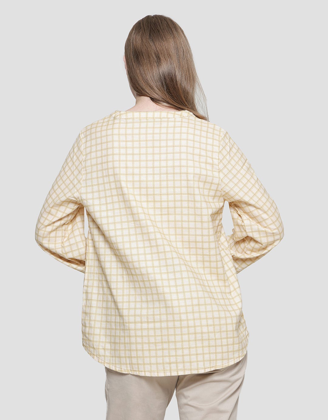 Expand Nalisa Blouse Wanita