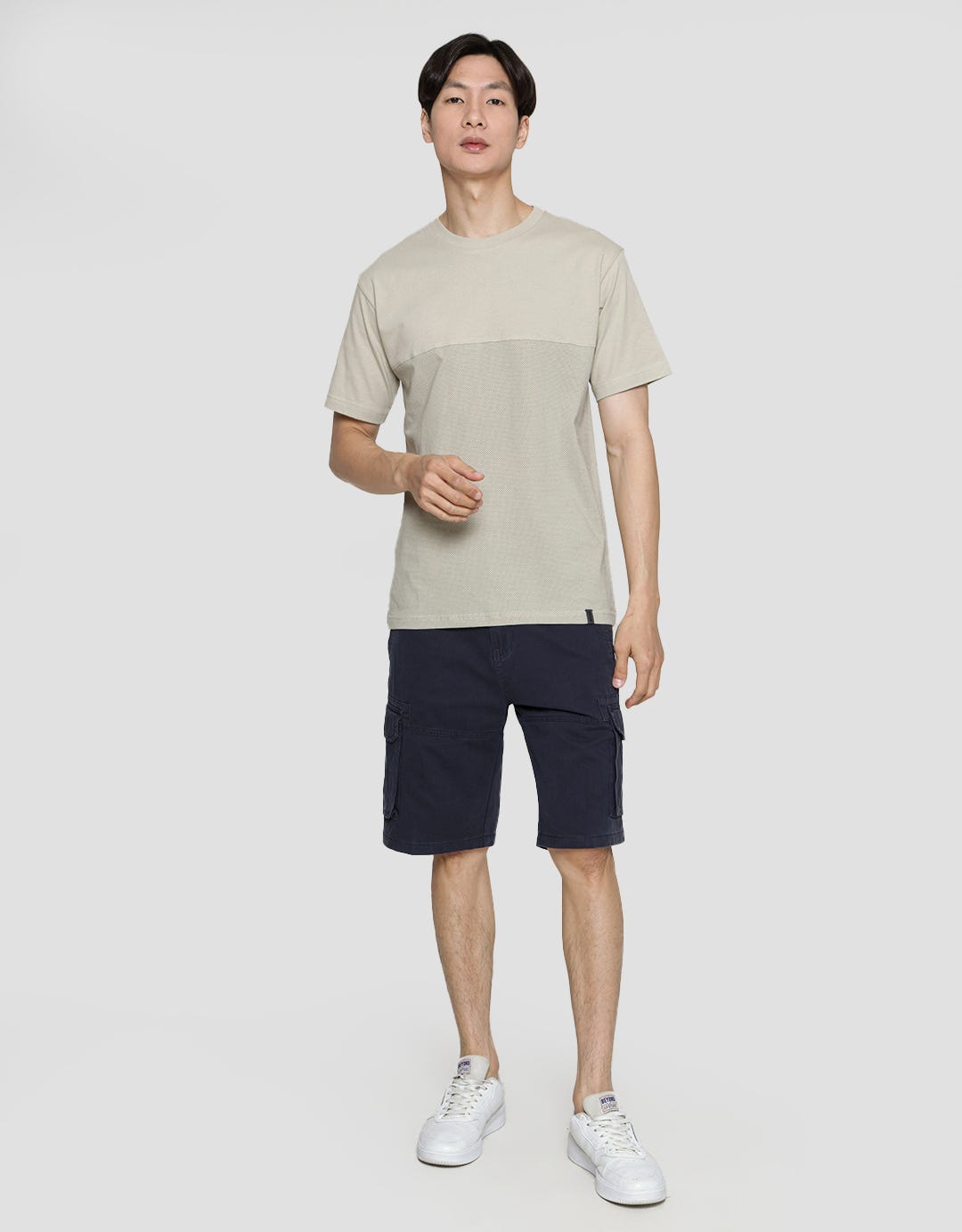 Details Aop Dot Half Body Kaos Lengan Pendek Pria