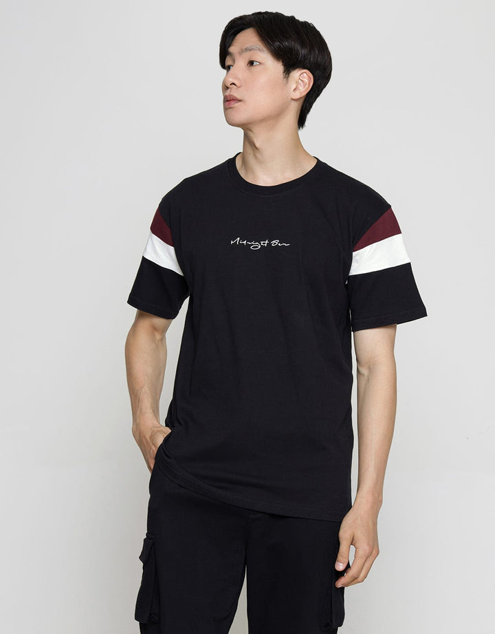Details Colour Blocking Sleeve Kaos Wanita