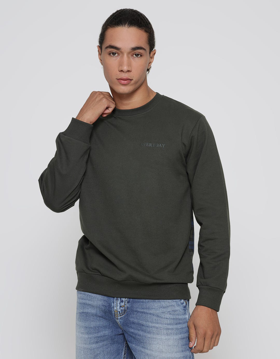 Details Checks Wording Sweater Pria
